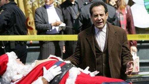 Monk Season 6 Episode 10 - Mr. Monk and the Man Who Shot Santa Claus