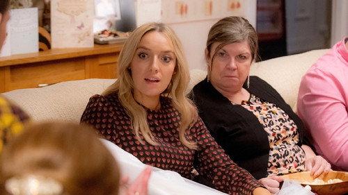 Two Doors Down Season 4 Episode 1 - Anniversary