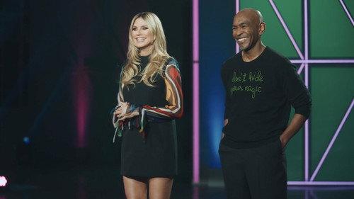 Project Runway Season 21 Episode 9 - Something Wicked