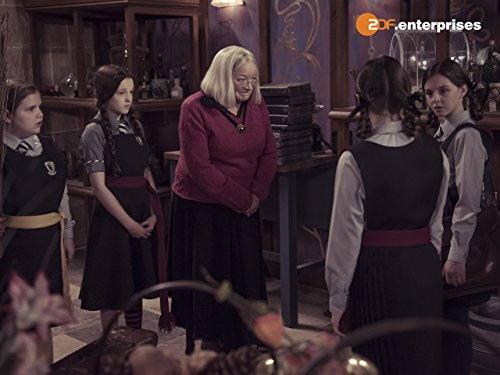 The Worst Witch Season 1 Episode 8 - Maud's Big Mistake