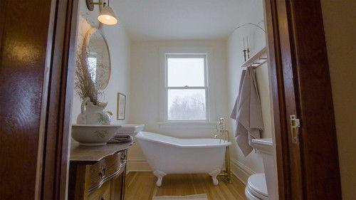 In With the Old Season 3 Episode 7 - The Homeplace