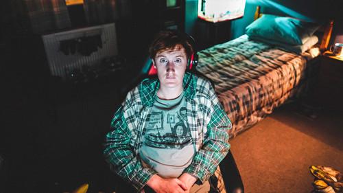 Dead Pixels Season 1 Episode 5 - Patricide