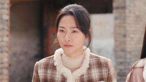 Happy New Year, MacarMo Season 1 Episode 8 - Episode 8