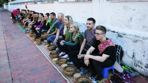 The Amazing Race Season 31 Episode 2 - Knock the Newbie Out of Us