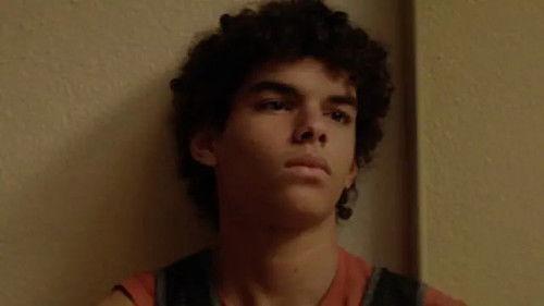 Les Grands Season 1 Episode 4 - Episode 4