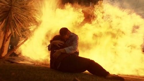 24 Season 5 Episode 1 - Day 5: 7:00 A.M.-8:00 A.M.