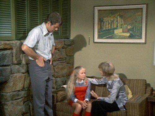 The Brady Bunch Season 3 Episode 10 - Her Sister's Shadow