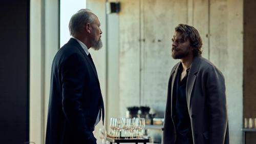 undefined Season 3 Episode 1 - The Restaurant