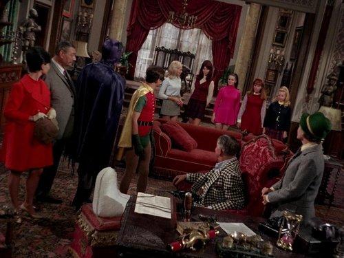 Batman Season 3 Episode 11 - The Londinium Larcenies