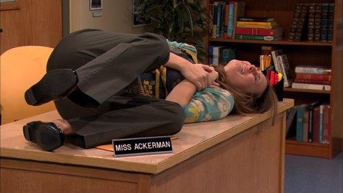 iCarly Season 1 Episode 25 - iHave a Lovesick Teacher