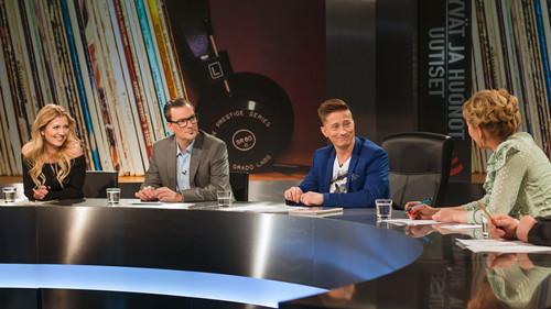 The Good and the Bad News Season 8 Episode 6 - Episode 6