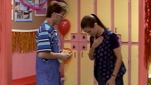 Power Rangers Season 1 Episode 12 - Peace, Love and Woe