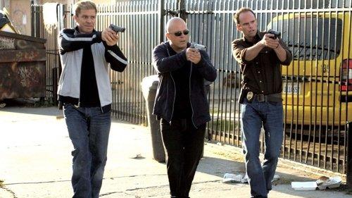 The Shield Season 5 Episode 1 - Extraction