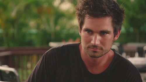 Siesta Key Season 2 Episode 9 - Cheers to Sunday Funday!