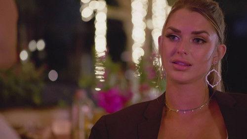 Siesta Key Season 4 Episode 24 - Tiny