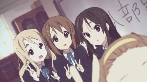 K-ON! Season 1 Episode 1 - Disband the Club!