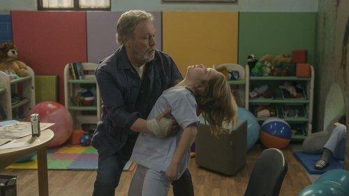 Before Season 1 Episode 5 - Folie à Deux