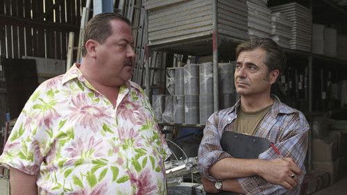 Die Rosenheim-Cops Season 6 Episode 9 - Reiche Säcke, arme Schweine