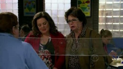 Mike & Molly Season 2 Episode 8 - Peggy Gets A Job