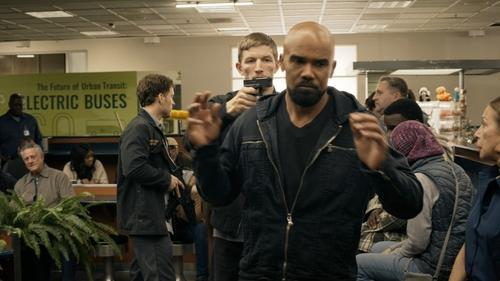 S.W.A.T. Season 8 Episode 15 - Hostages