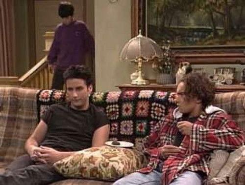 Roseanne Season 6 Episode 17 - Don't Make Room for Daddy