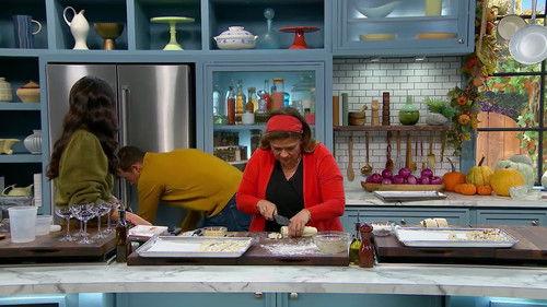The Kitchen Season 32 Episode 14 - Early Bird!