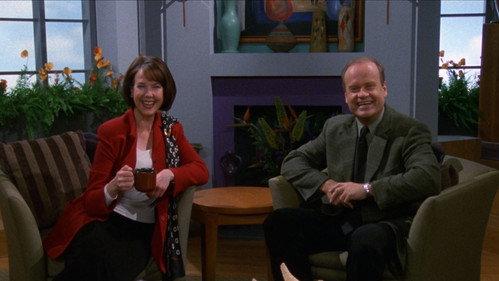 Frasier Season 7 Episode 19 - Morning Becomes Entertainment
