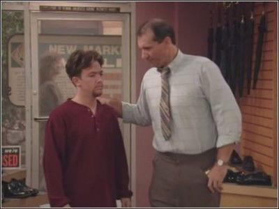 Married... with Children Season 9 Episode 6 - Business Still Sucks (2)