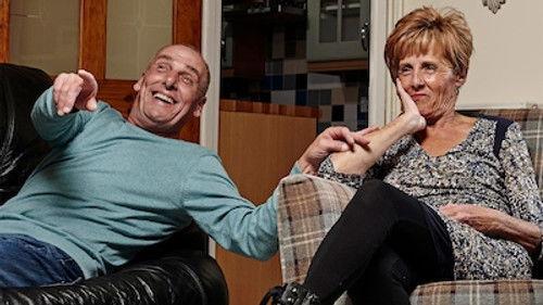 Gogglebox Season 12 Episode 1 - Episode 1
