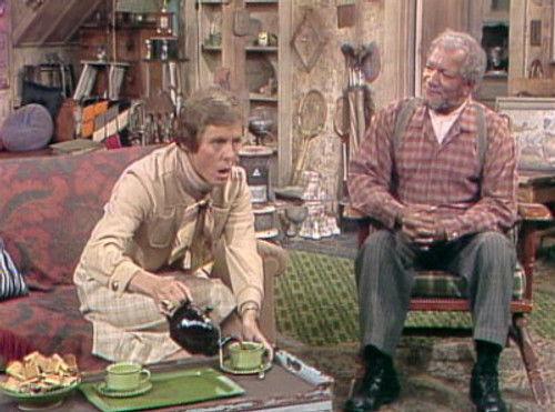 Sanford and Son Season 5 Episode 18 - Lamont in Love