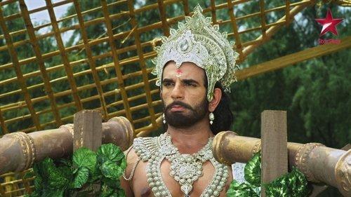 Mahabharat Season 3 Episode 1 - Karna impresses Bhishma
