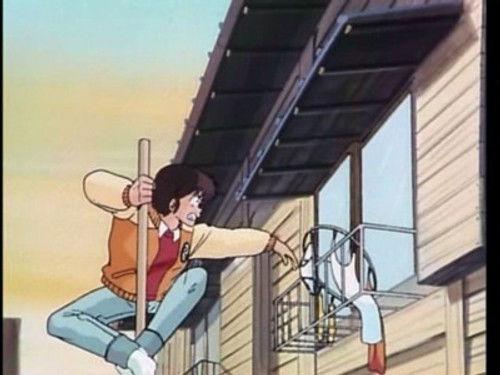 Maison Ikkoku Season 1 Episode 5 - Kyoko's Climbing the Walls! Godai's Headed For the Hills