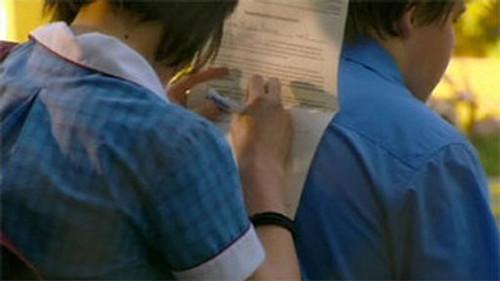 Neighbours Season 28 Episode 22 - Episode 6332