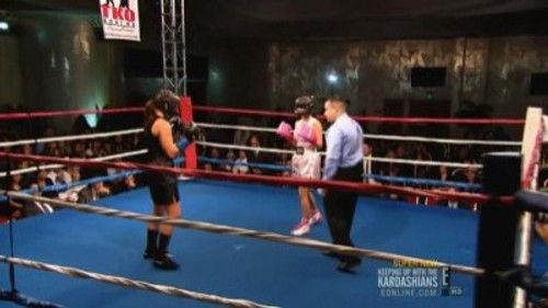 Keeping Up with the Kardashians Season 4 Episode 6 - Must Love Dogs