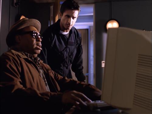 Seven Days Season 1 Episode 14 - Parkergeist