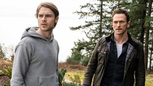 Debris Season 1 Episode 10 - I Am Icarus (2)