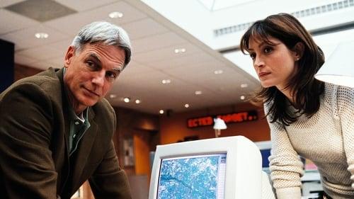 NCIS Season 1 Episode 7 - Sub Rosa