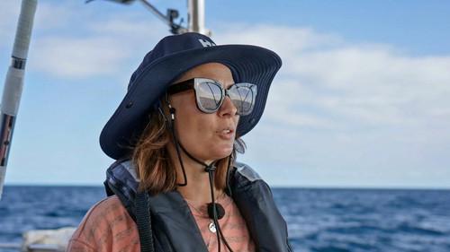 Över Atlanten Season 9 Episode 1 - Episode 1