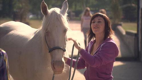 Amika Season 3 Episode 8 - Dorus Amika, Amika Dorus?