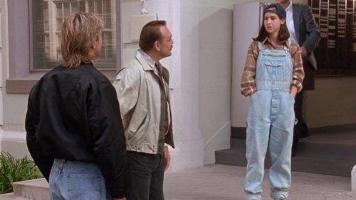 MacGyver Season 7 Episode 10 - Split Decision