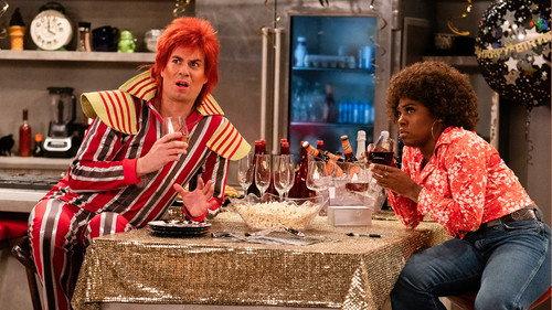 iCarly Season 2 Episode 10 - iThrow a Flawless Murder Mystery Party