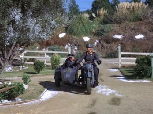 Hogan's Heroes Season 2 Episode 20 - Hogan and the Lady Doctor