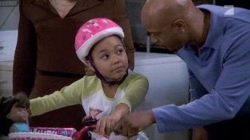 My Wife and Kids Season 3 Episode 20 - Here Come Da Judge