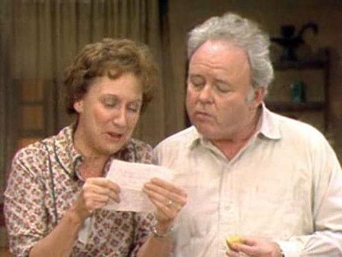 All in the Family Season 6 Episode 8 - Edith Breaks Out