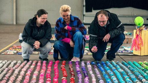 Vi drukner i rod Season 4 Episode 5 - Episode 5