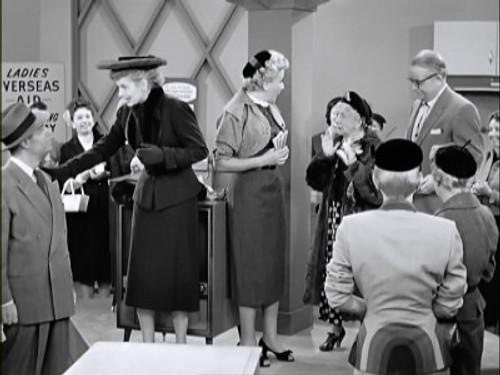 I Love Lucy Season 5 Episode 10 - Ricky's European Booking