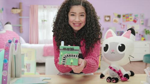 Gabby's Dollhouse Season 7 Episode 1 - Planes, Trains, and Kitty Balloons!