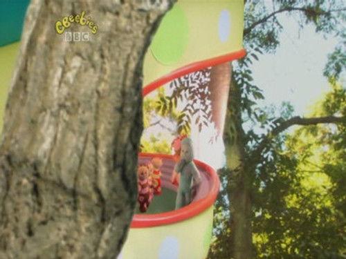 In the Night Garden Season 1 Episode 25 - Where is the Pinky Ponk Going?