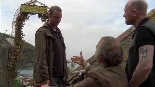 Doc Martin Season 5 Episode 7 - Cats and Sharks