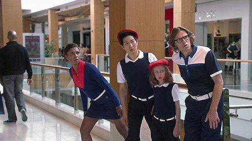 The Neighbors Season 1 Episode 2 - Journey to the Center of the Mall